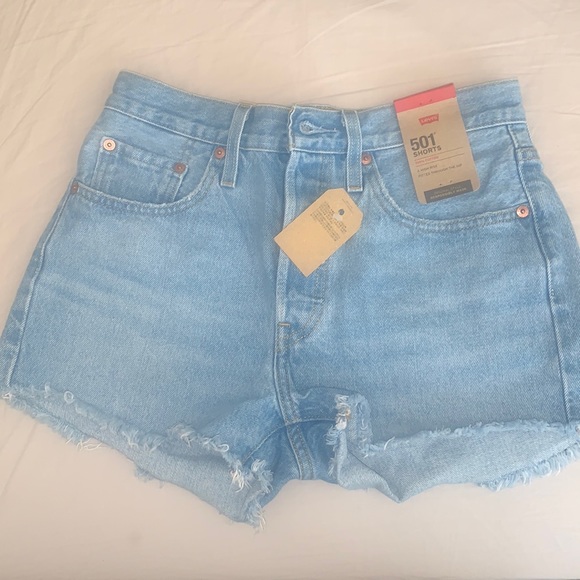 Levi's Pants - Levi’s 501 Shorts size 26, high rise, fitted through hip